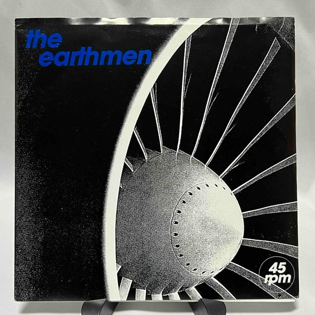 Earthmen - Stace's Cupboard - 45rpm records