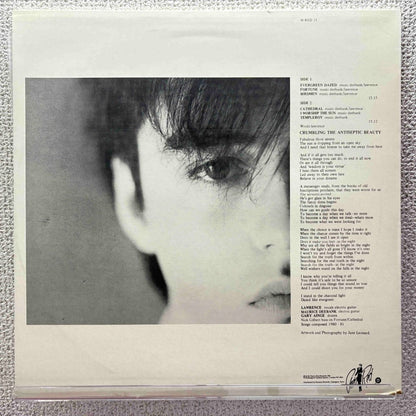 Felt - Crumbling The Antiseptic Beauty - 45rpm records
