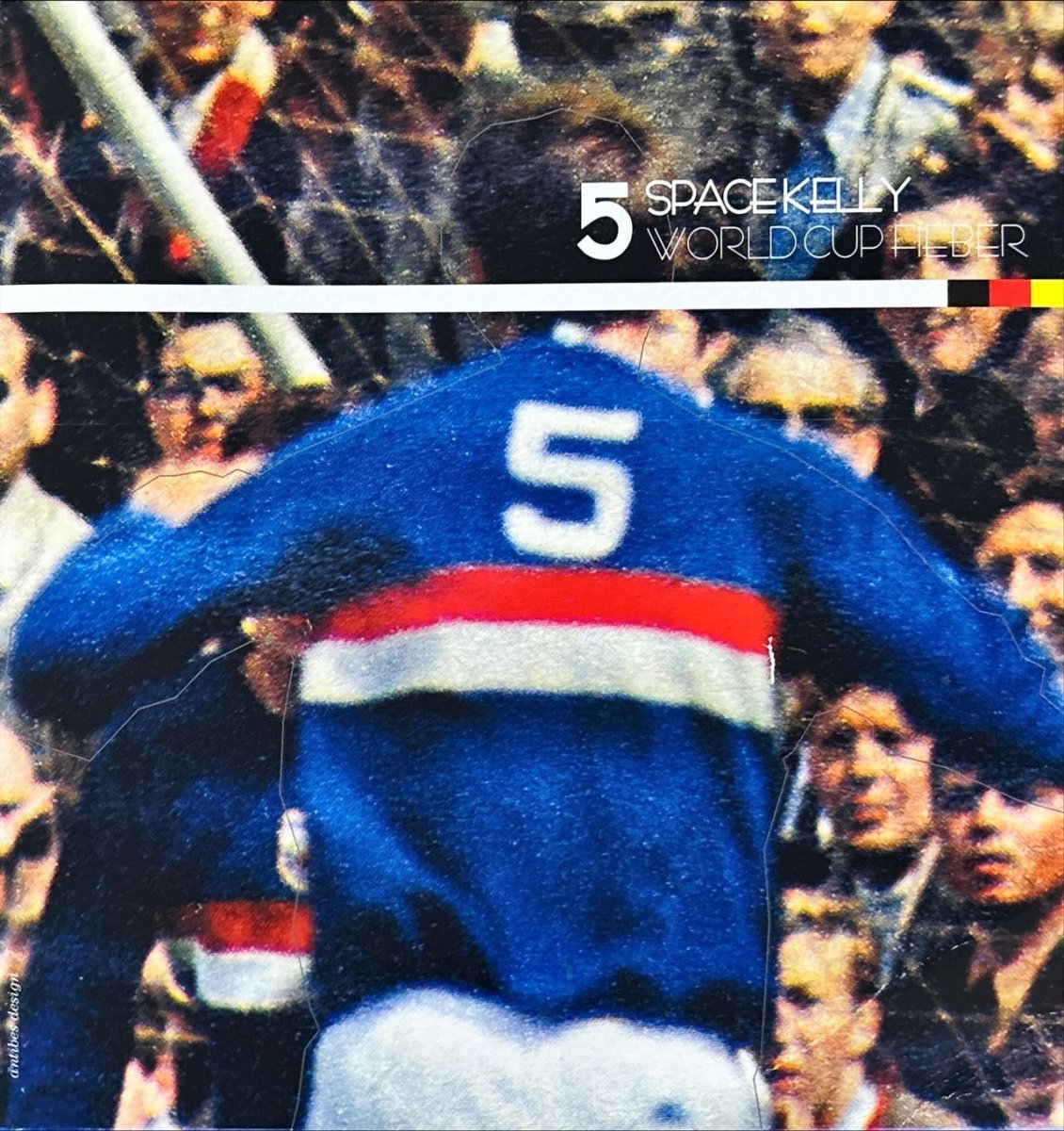 Space Kelly / Clear - World Cup Fieber / Brutal - 45rpm records