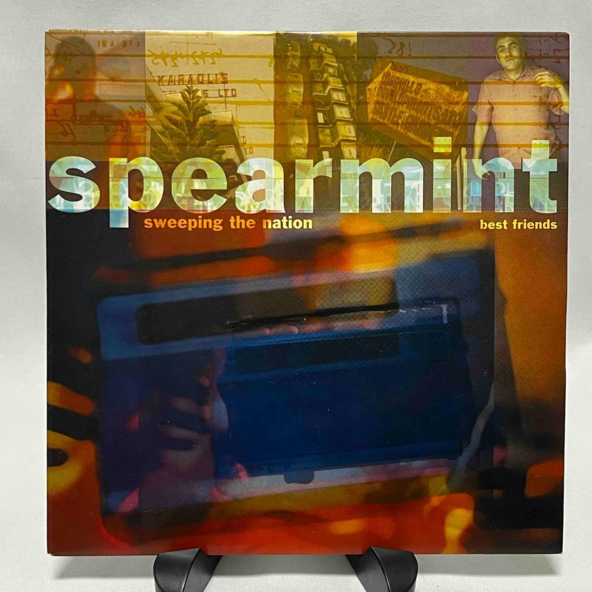 Spearmint – Sweeping The Nation / Best Friends - 45rpm records