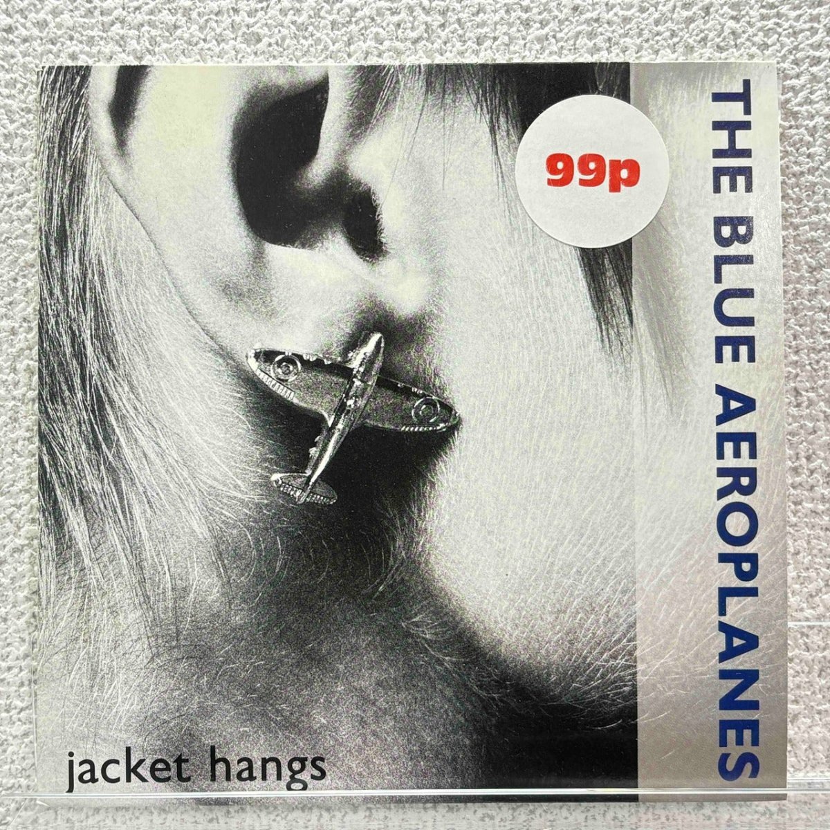 The Blue Aeroplanes - Jacket Hangs - 45rpm records